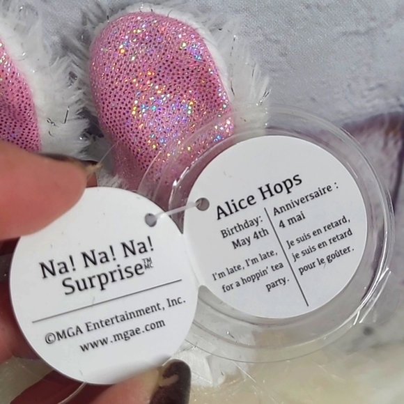 Na Na Na Surprise Alice Hops Spring Easter Bunny Blonde Doll Collectible Toy 10" - Picture 9 of 12